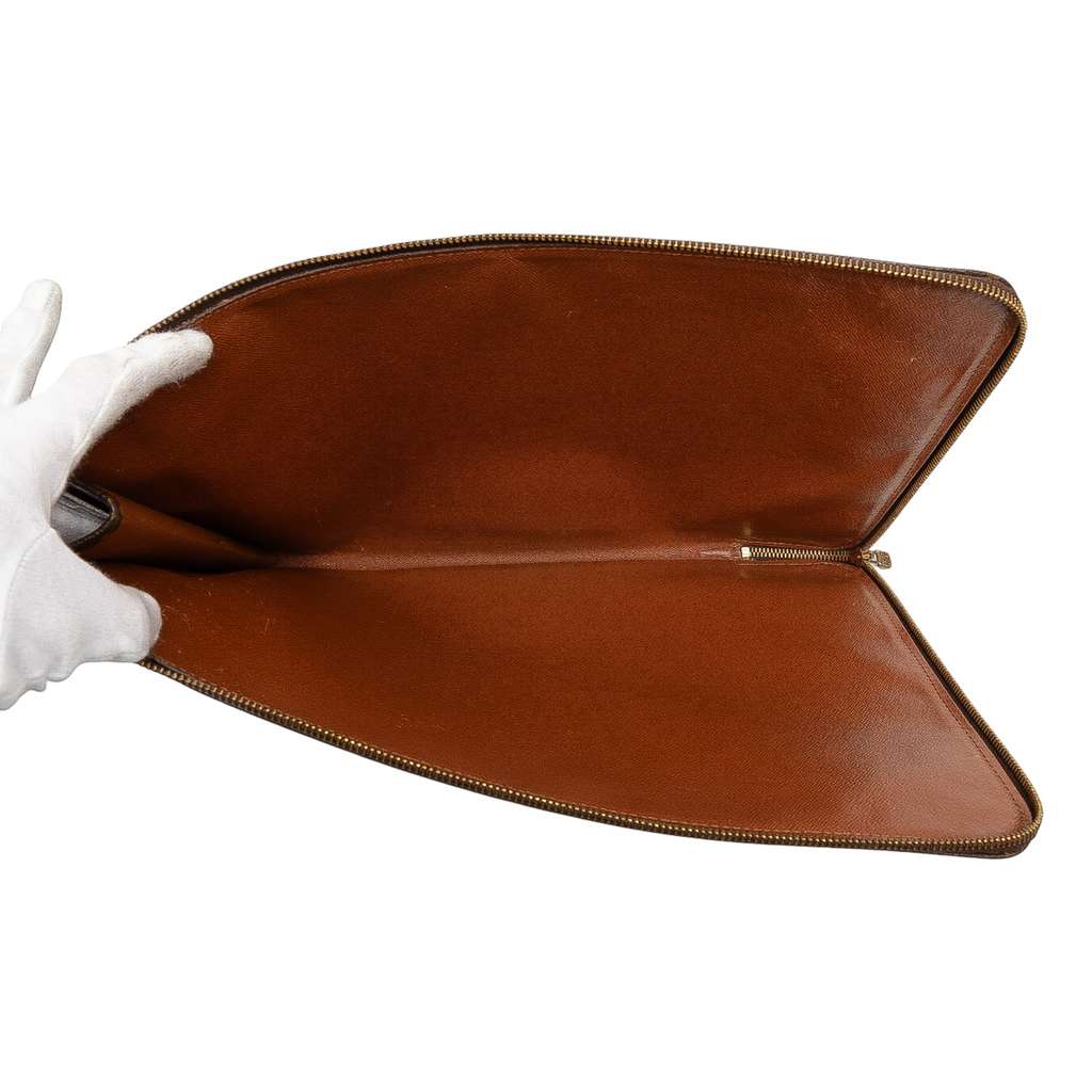 Louis Vuitton Monogram Poche Documents Portfolio Brown Good condition - Model View