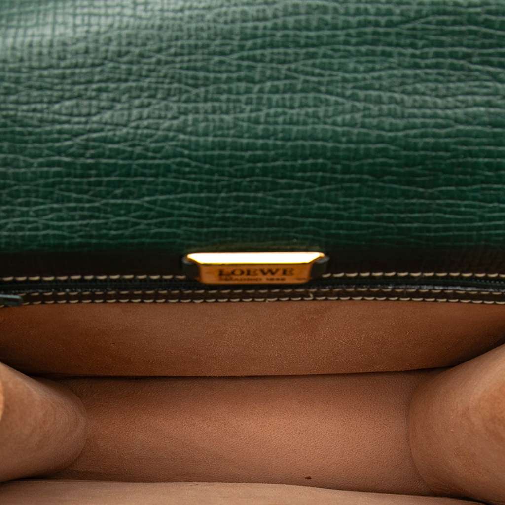 Loewe Textured Leather Barcelona Top Handle Bag Green Leather Good condition - Model View