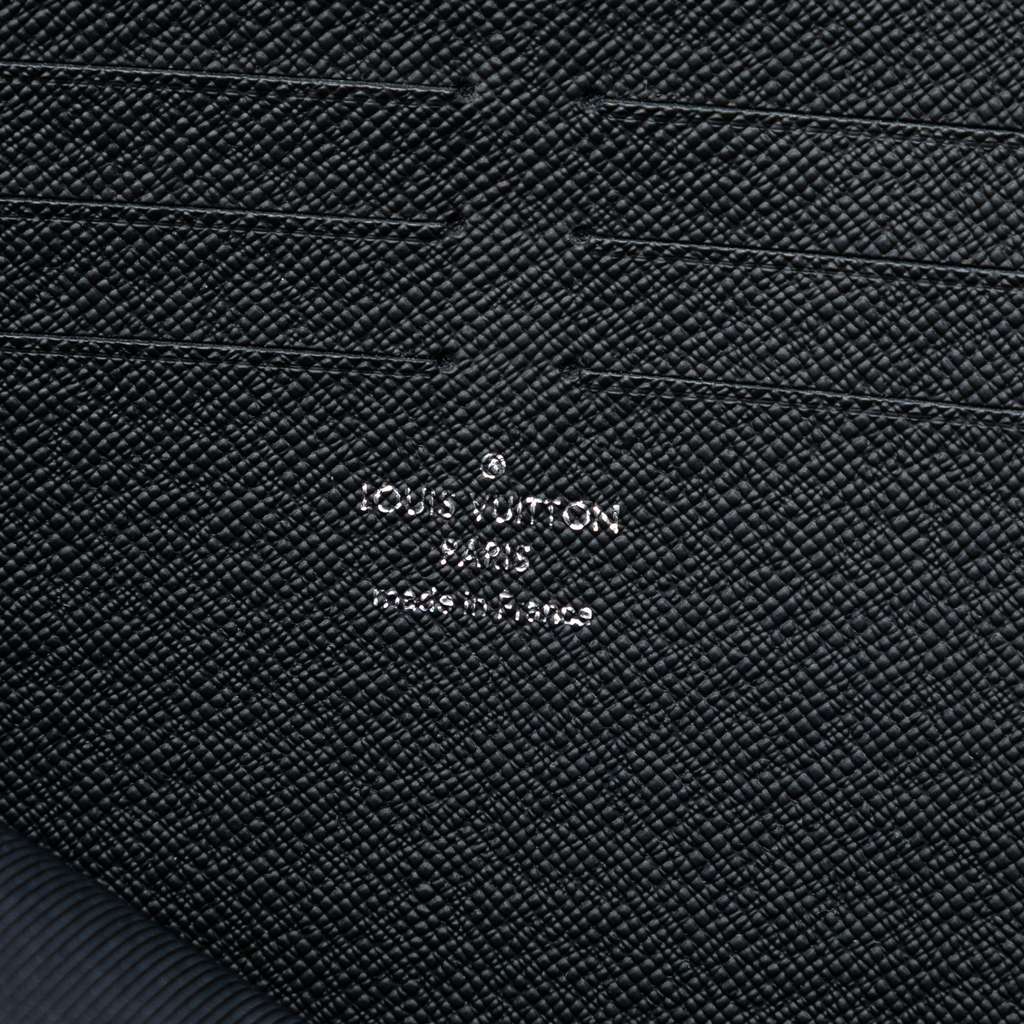 Louis Vuitton Damier Graphite Pochette Jour MM Black Good condition - Box View