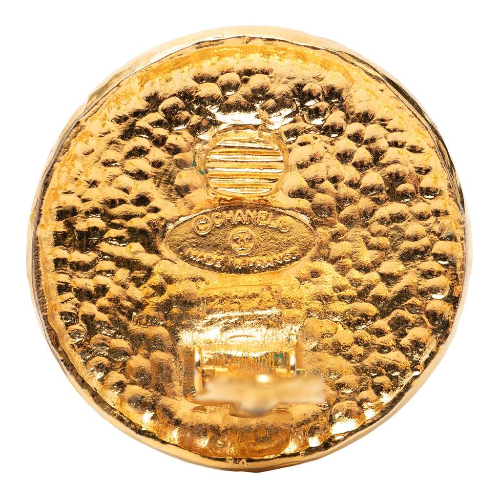 Chanel Gold Plated Crest Round Clip On Earrings Gold Metal Good condition - Inside View