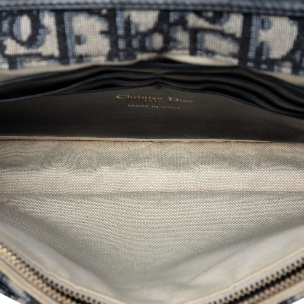 Dior Oblique Canvas Saddle Pouch Wallet on Chain Blue Canvas Good condition - Model View