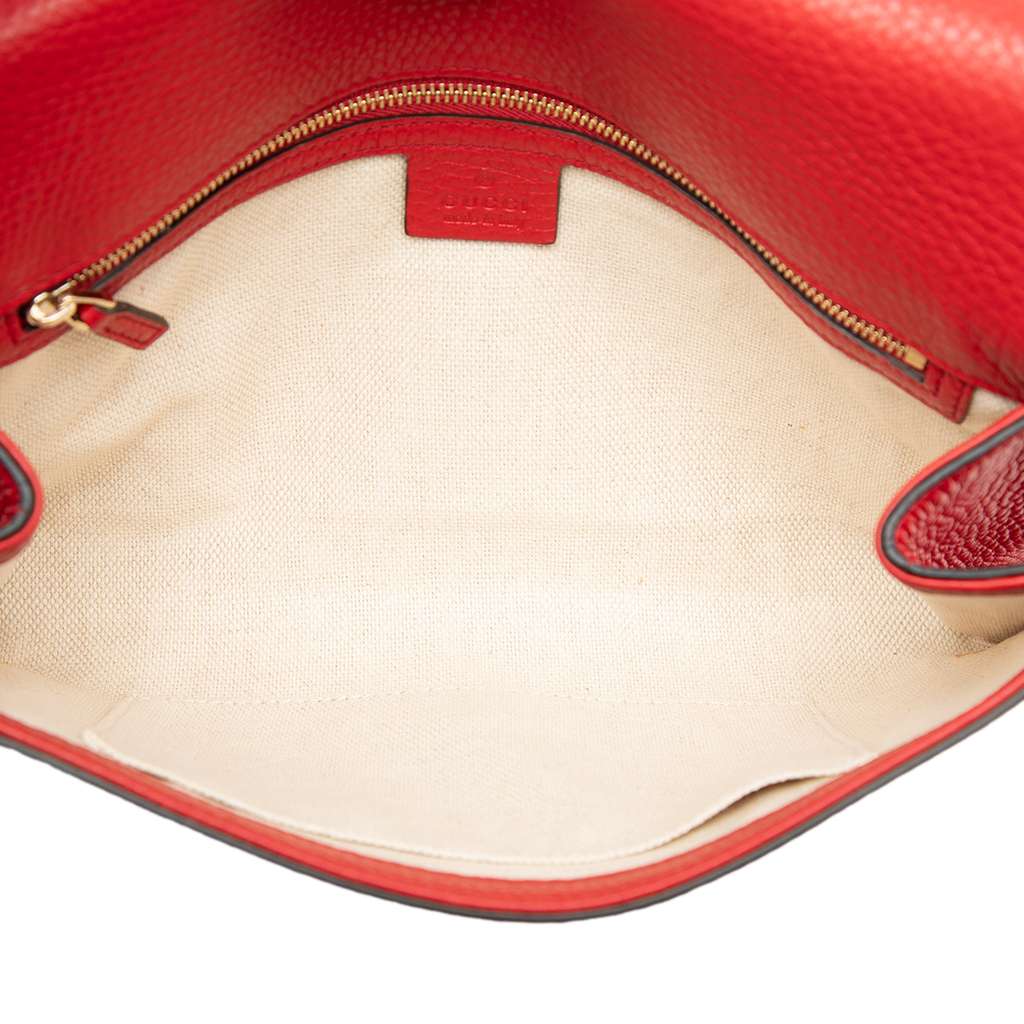 Gucci Leather Soho Disco Clutch Red Leather Good condition - Model View