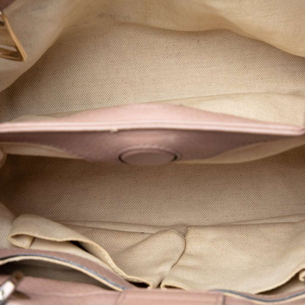 Gucci Small Calfskin Bamboo Shopper Satchel Pink Leather Good condition - Model View