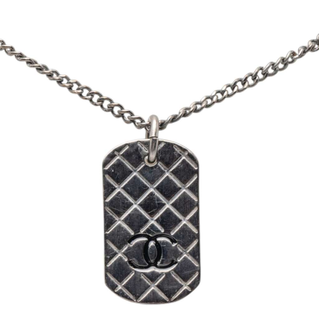 Chanel CC Silver Plated Quilted Dog Tag Pendant Necklace Silver Metal Very good condition - Back View