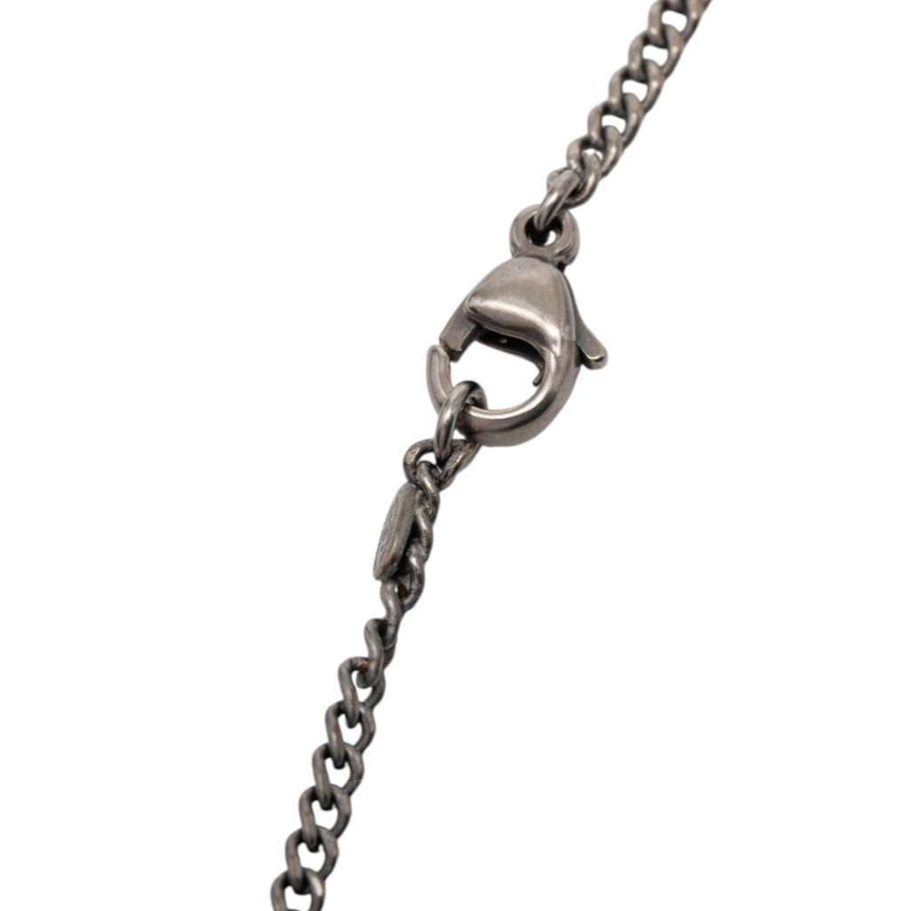 Chanel CC Silver Plated Quilted Dog Tag Pendant Necklace Silver Metal Very good condition - Model View