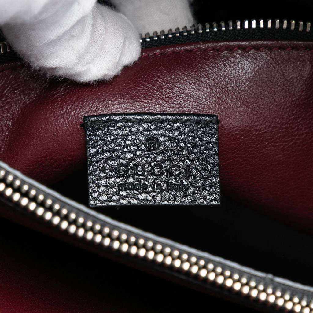 Gucci Medium Leather Zumi Top Handle Bag Black Leather Very good condition - Box View