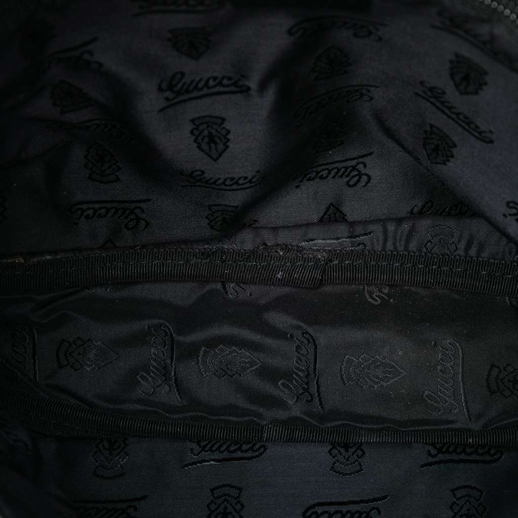 Gucci Guccissima Crossbody Black Leather Very good condition - Model View