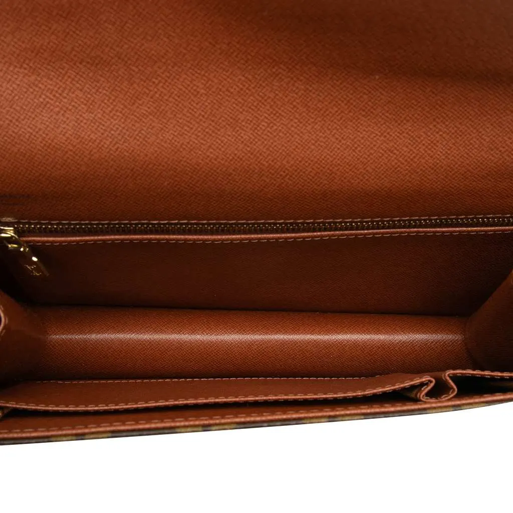 Louis Vuitton Monogram Pochette Dame PM Brown Very good - Model View