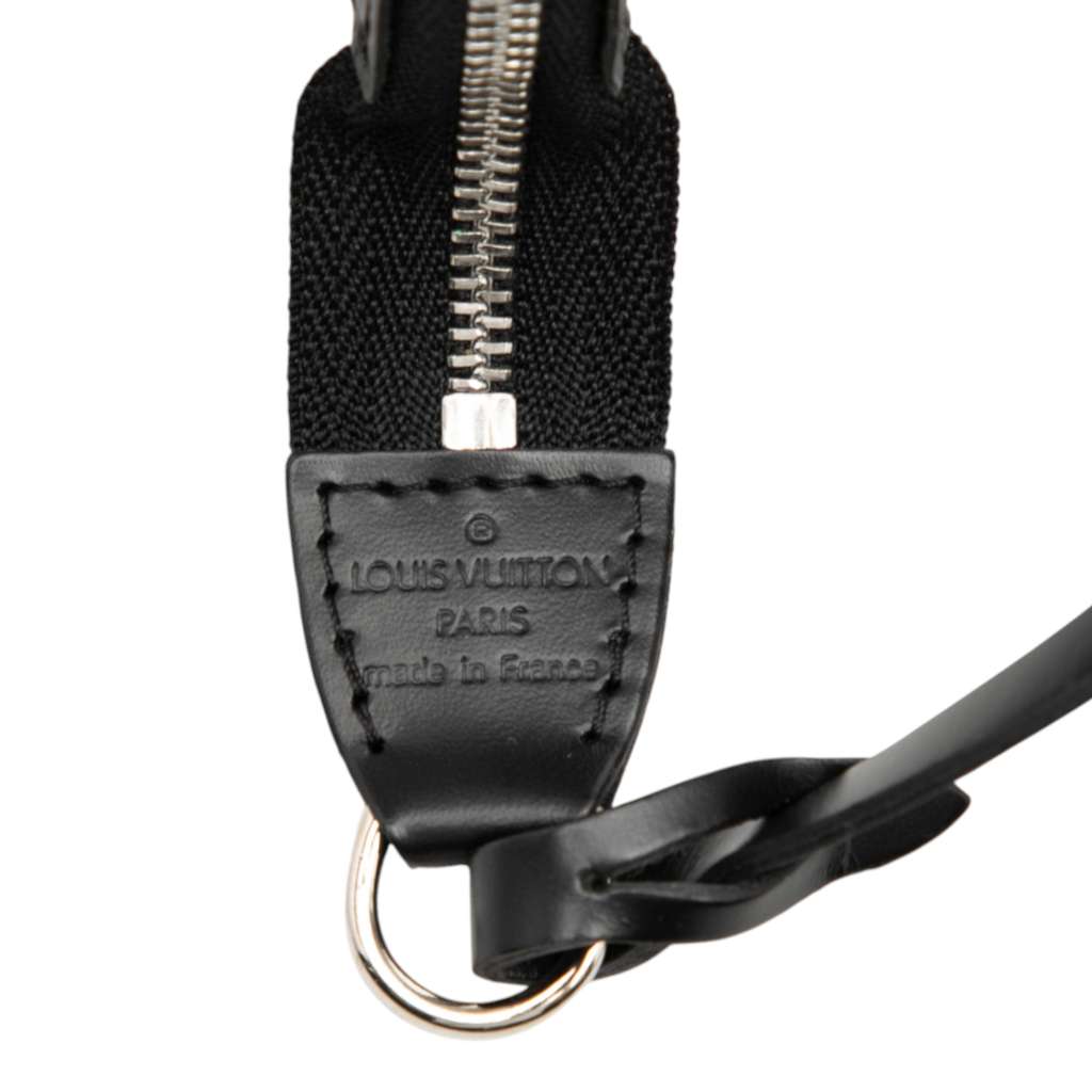 Louis Vuitton Epi Pochette Accessoires Black Leather Very good condition - Box View