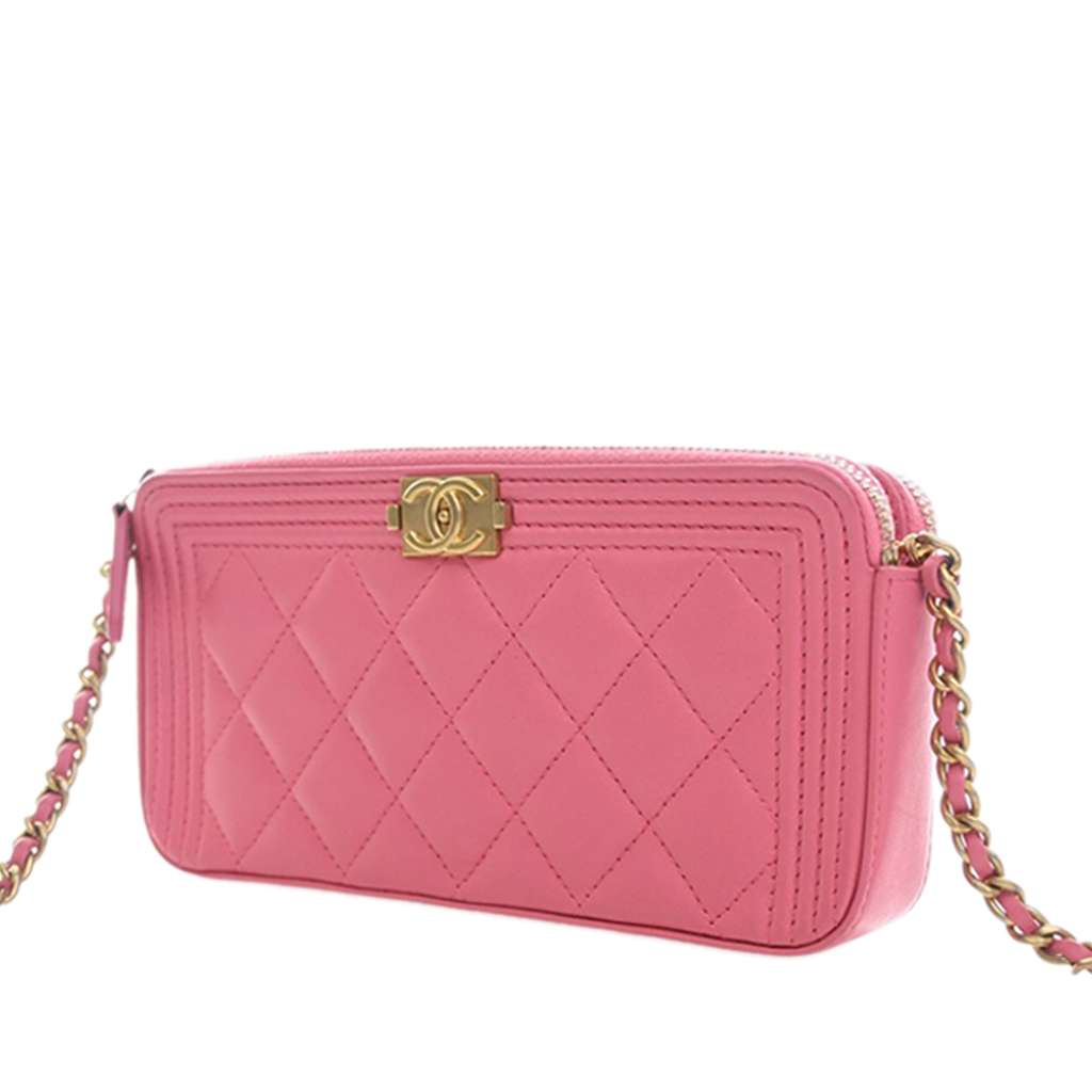 Chanel Quilted Lambskin Boy Double Zip Wallet On Chain Pink Leather Very good condition - Model View