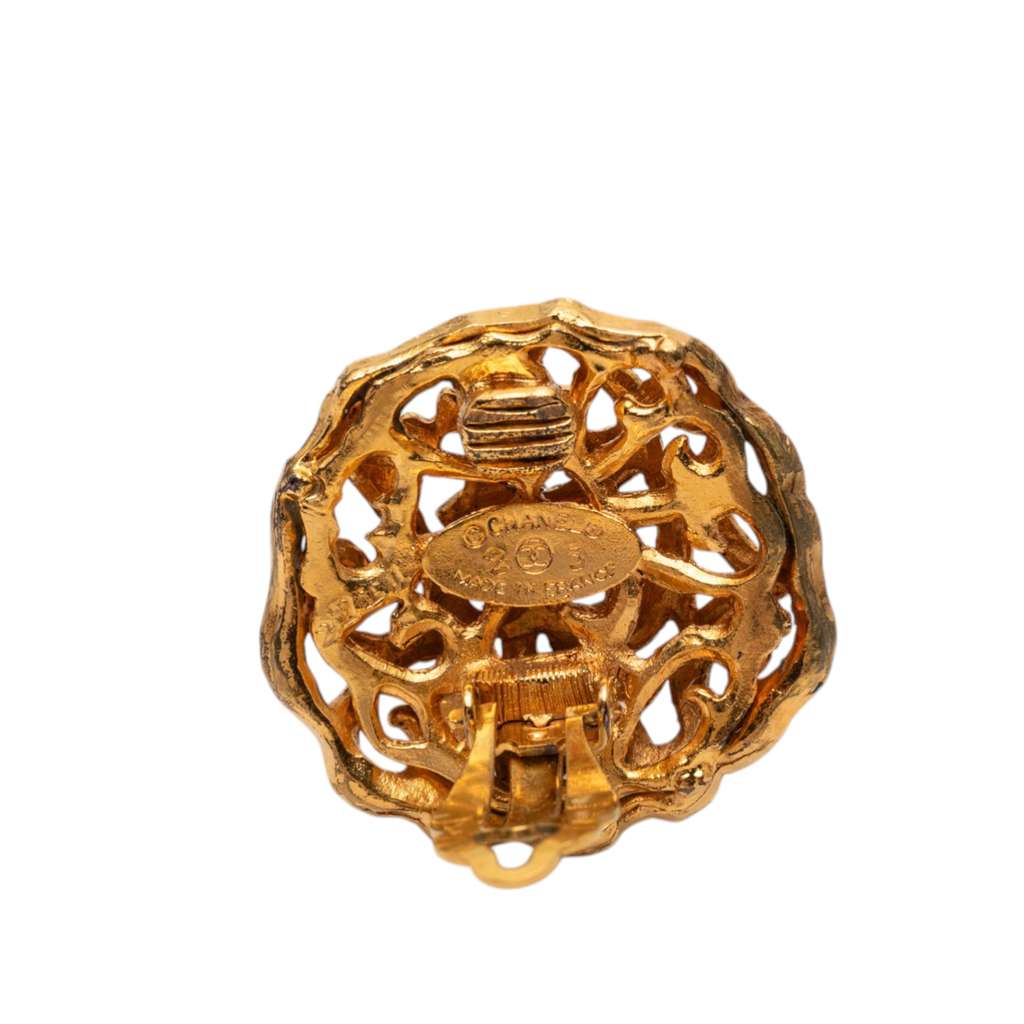 Chanel CC Gold Plated Clip on Earrings Gold Metal Very good condition - Inside View