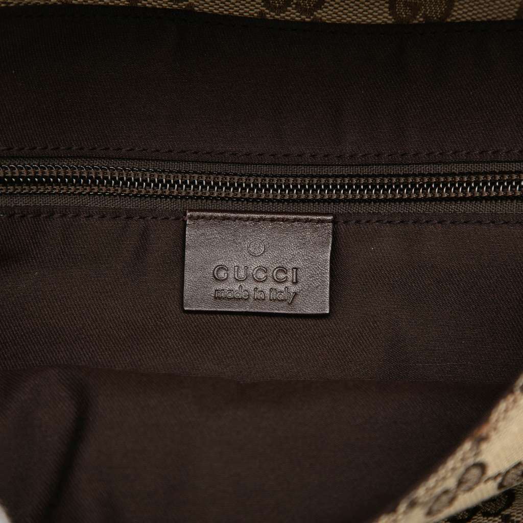 Gucci GG Canvas Belt Bag Beige Very good condition - Box View