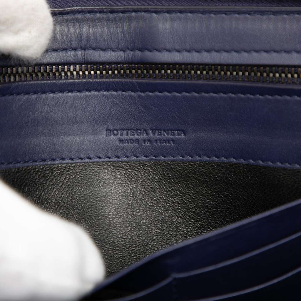 Bottega Veneta Leather Intrecciato Zip Around Wallet Blue Leather Very good condition - Box View