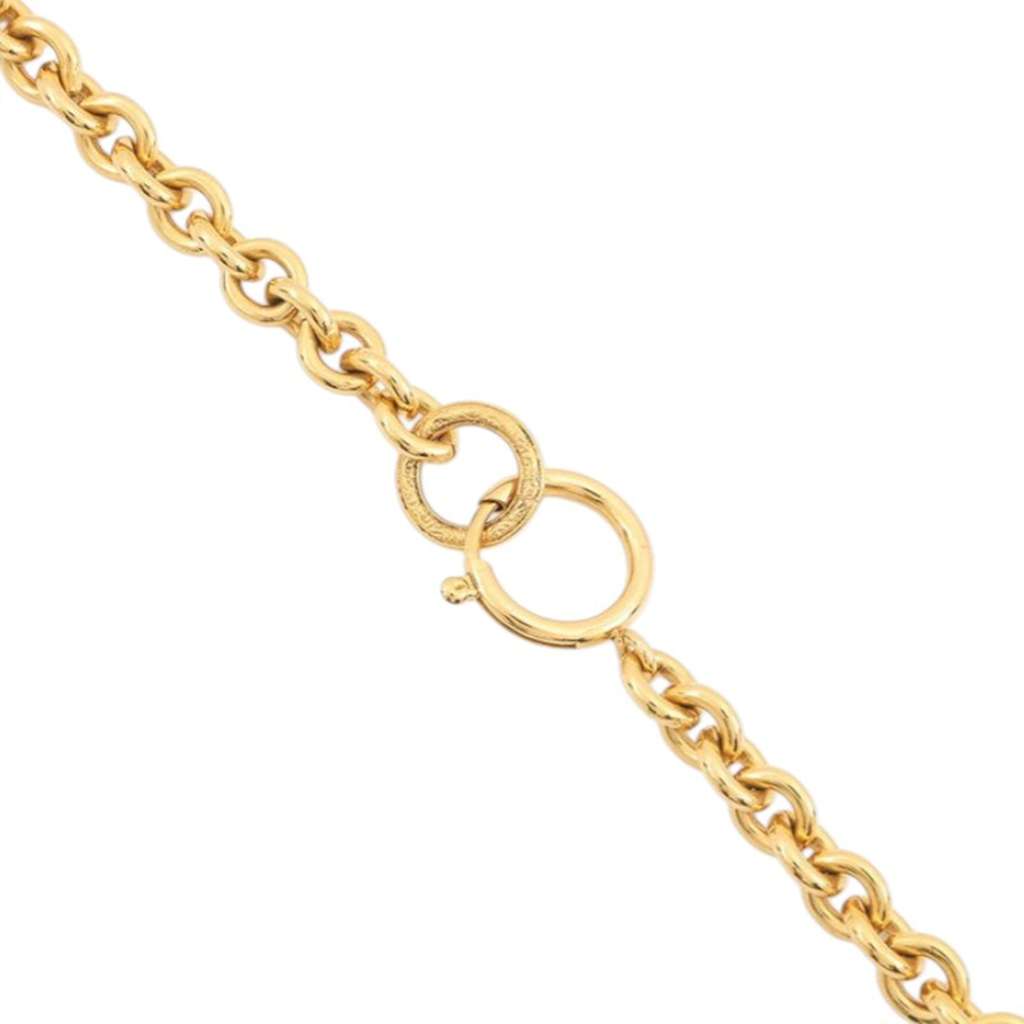 Chanel CC Gold Plated Quilted Pendant Necklace Gold Metal Very good condition - Model View