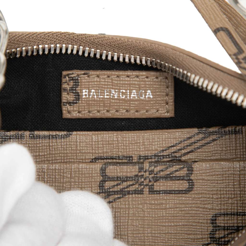 Balenciaga Mini BB Monogram Coated Canvas Le Cagole Brown Canvas Very good condition - Box View
