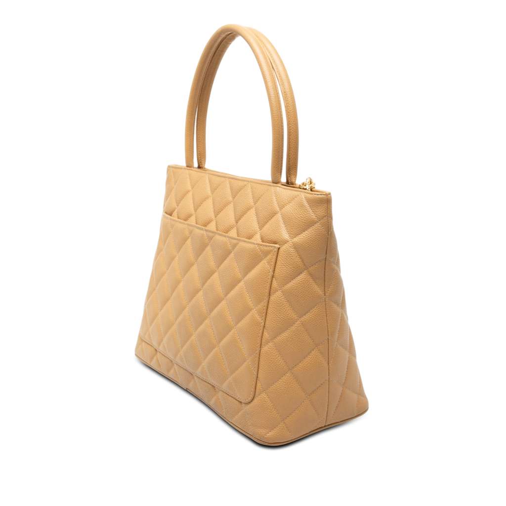 Chanel Caviar Medallion Tote Beige Leather Very good condition - Back View