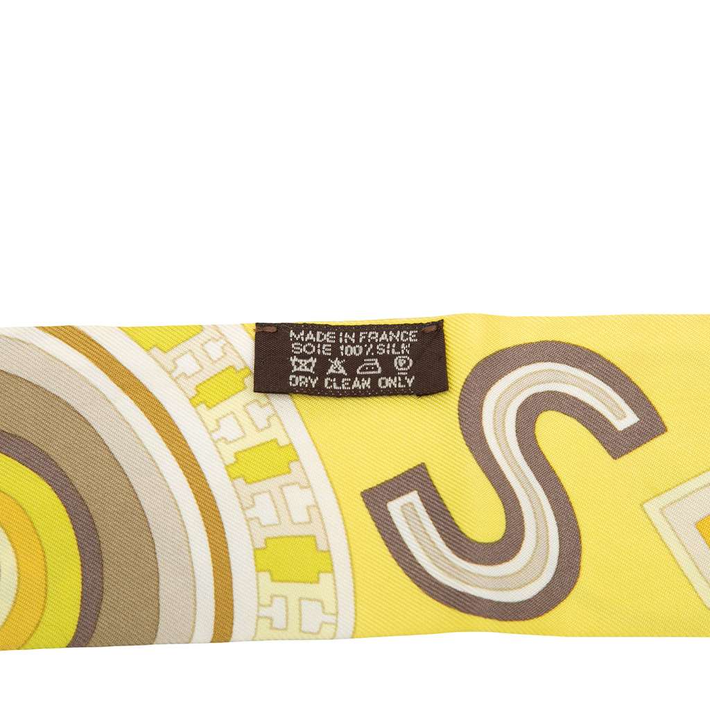 Hermès Tohu Bohu Silk Twilly Scarf Yellow Silk Very good condition - Inside View