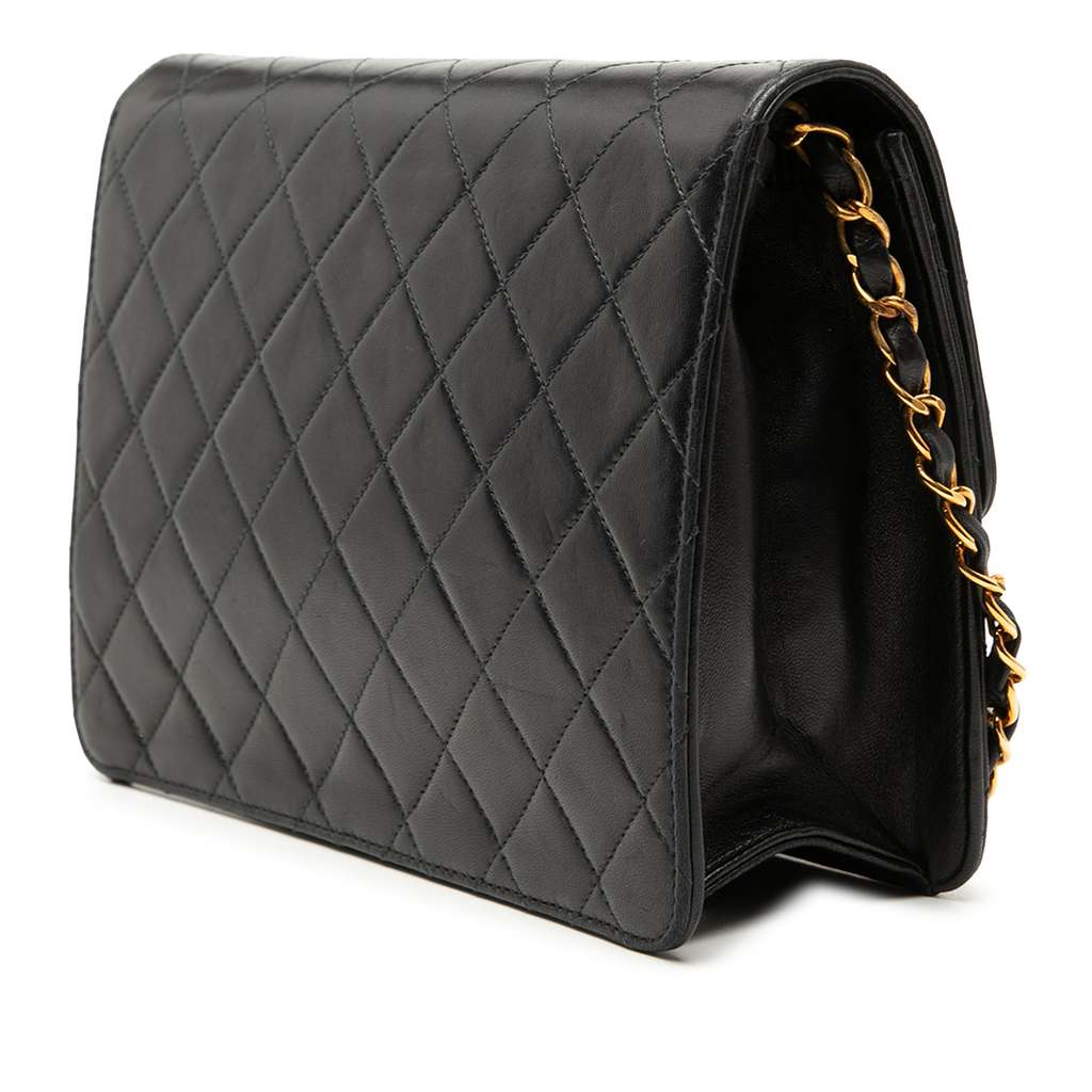 Chanel Small CC Quilted Lambskin Single Flap Black Leather Very good condition - Back View
