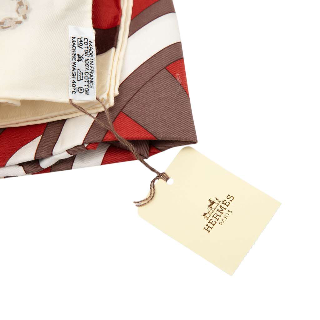 Hermès Spinnakers Silk Scarf Beige Silk Very good condition - Model View