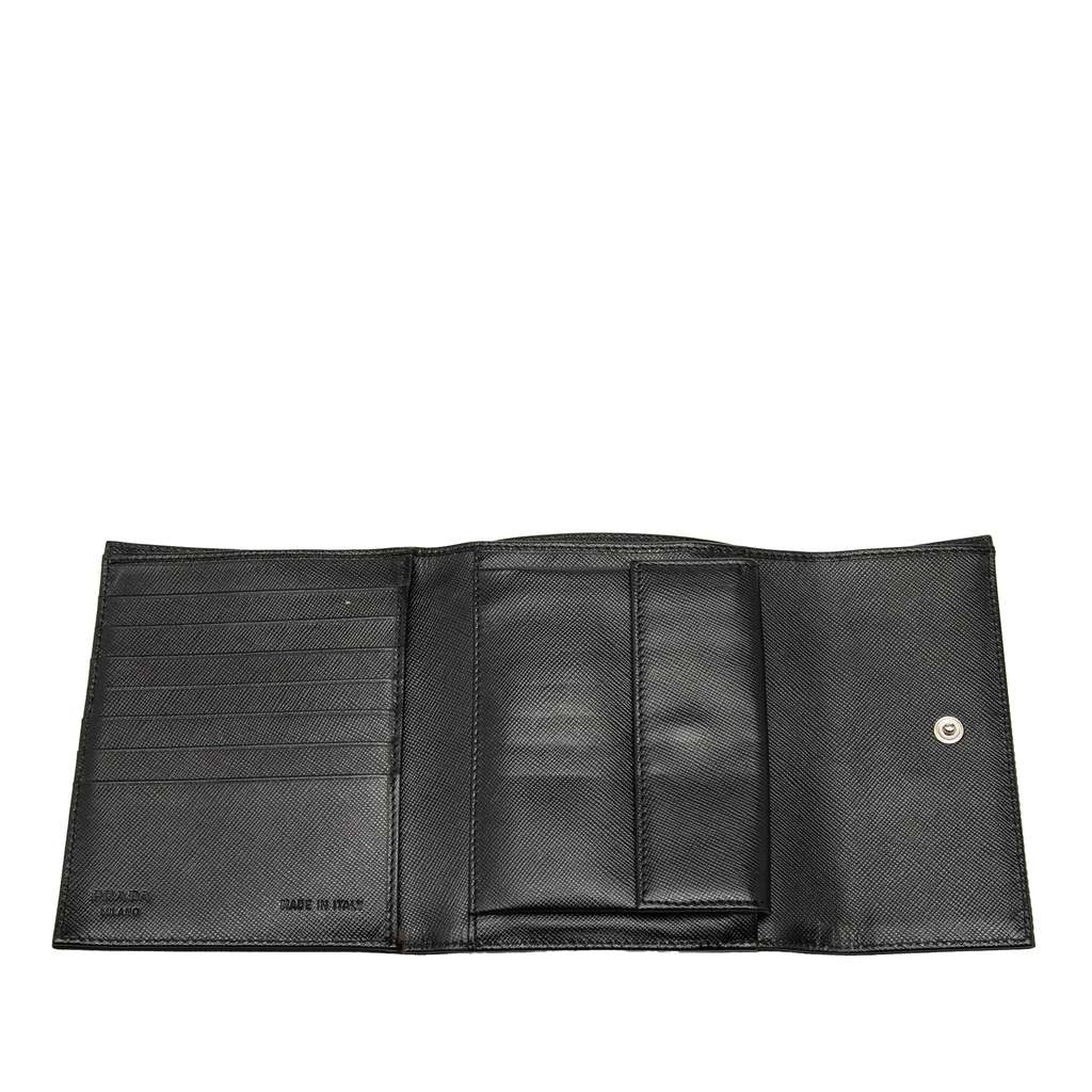 Prada Tessuto Trifold Small Wallet Black Very good condition - Model View