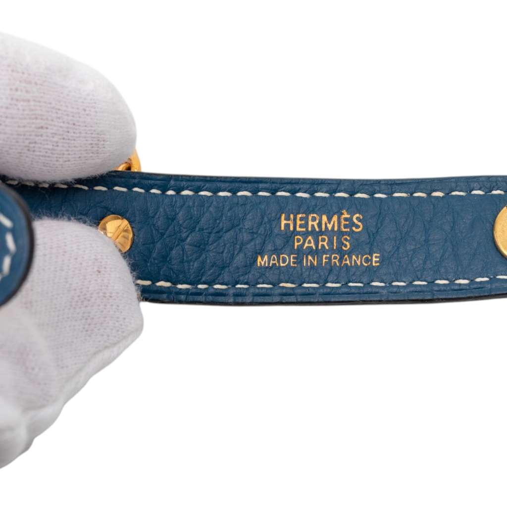 Hermès Togo Nomad Glove Holder Blue Leather Very good condition - Inside View