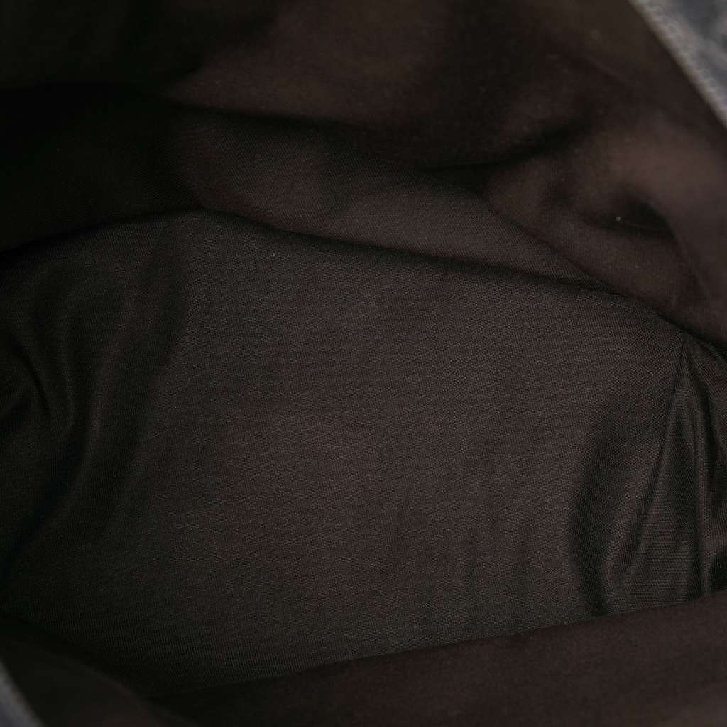 Gucci GG Denim Tote Brown Denim Very good condition - Model View