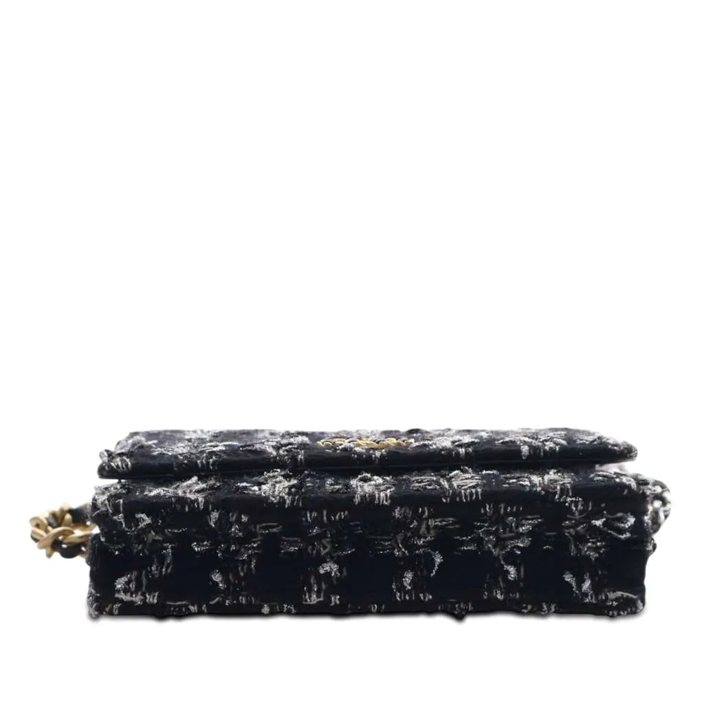 Chanel Tweed 19 Wallet On Chain Black Tweed Very good - Box View