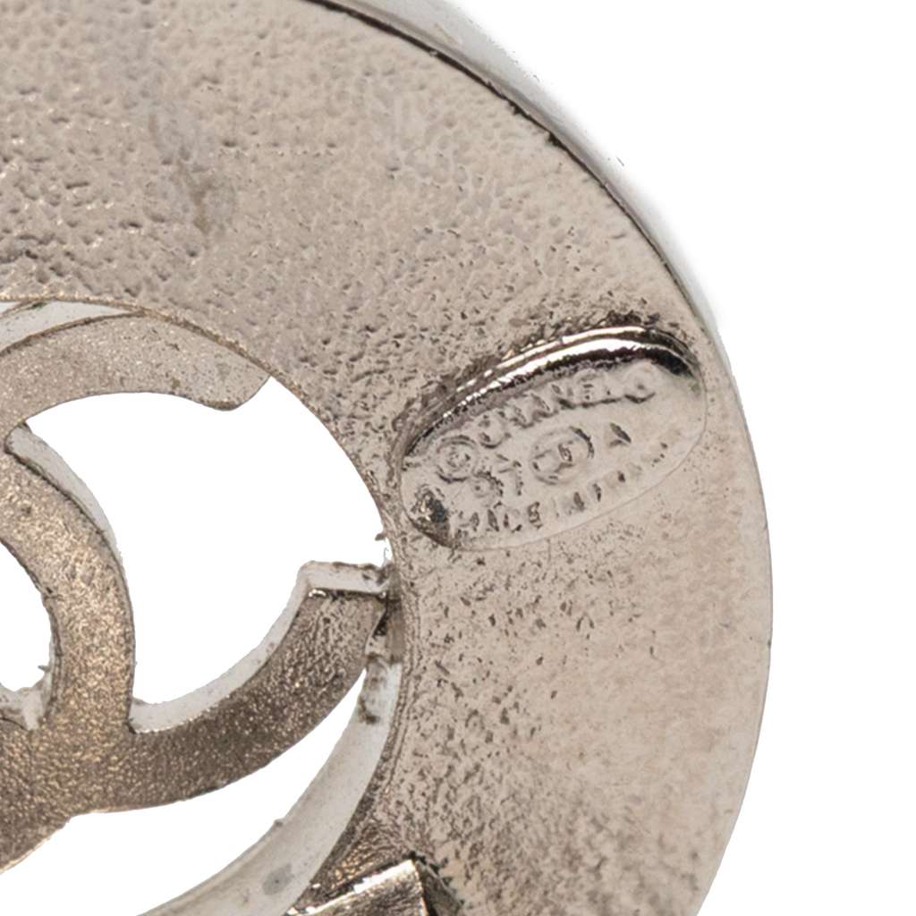 Chanel CC Brass Plated Round Clip On Earrings Silver Brass Very good condition - Inside View