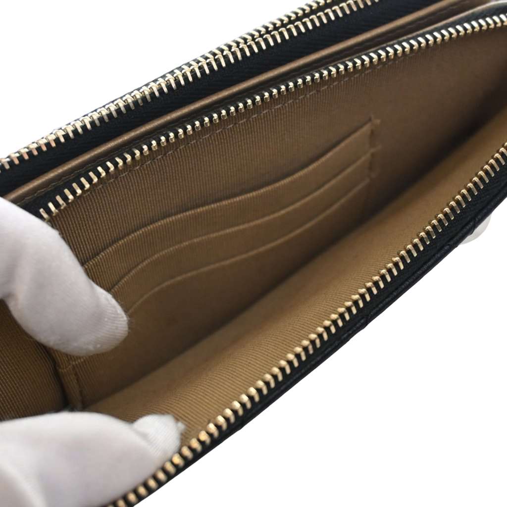 Chanel CC Quilted Goatskin Chic Pearls Double Zip Clutch With Chain Black Leather Very good condition - Box View