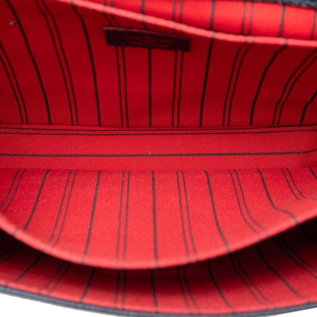 Louis Vuitton Monogram Empreinte Pochette Metis Blue Leather Very good condition - Model View