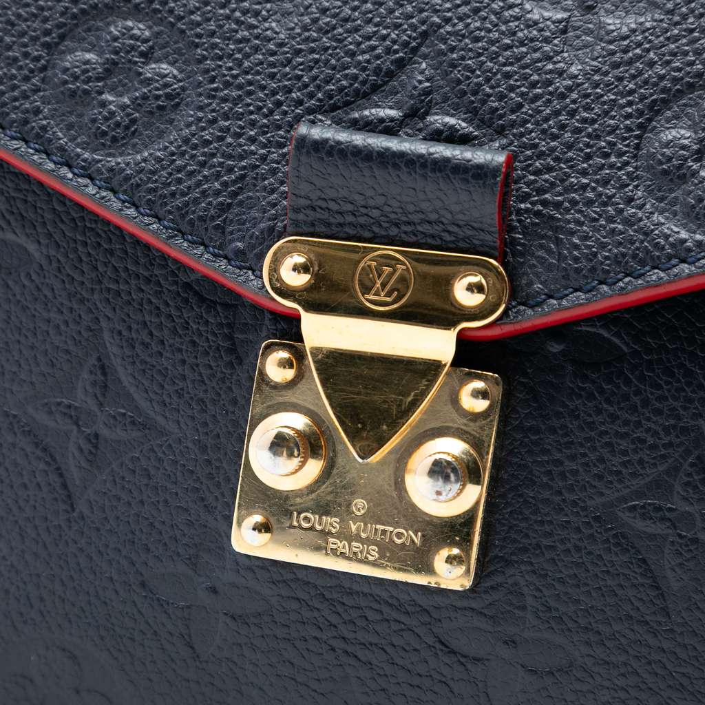 Louis Vuitton Monogram Empreinte Pochette Metis Blue Leather Very good condition - Box View