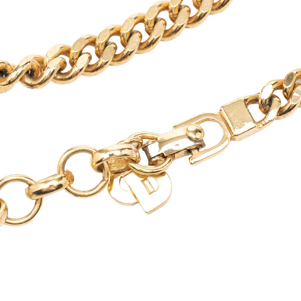 Dior Gold Plated CD Logo Oval Pendant Necklace Gold Metal Very good condition - Model View