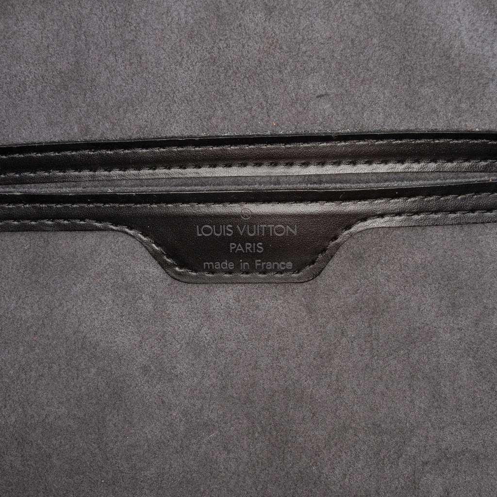 Louis Vuitton Epi Soufflot Black Leather Very good condition - Box View