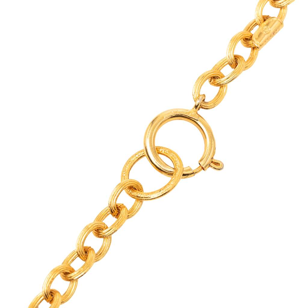 Chanel Gold Plated Medallion Lion Crest Necklace Gold Metal Very good condition - Inside View