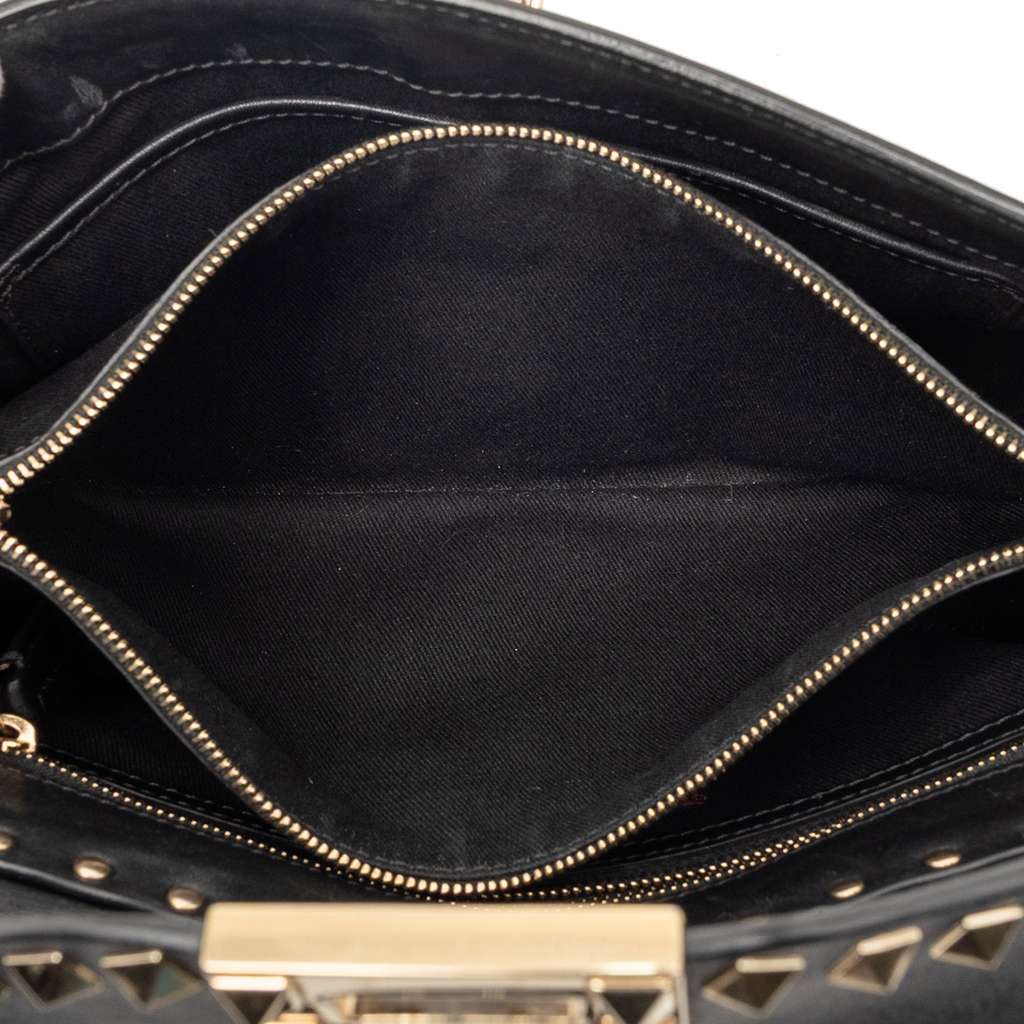 Valentino Small Leather Rockstud Single Handle Flap Black Leather Very good condition - Model View