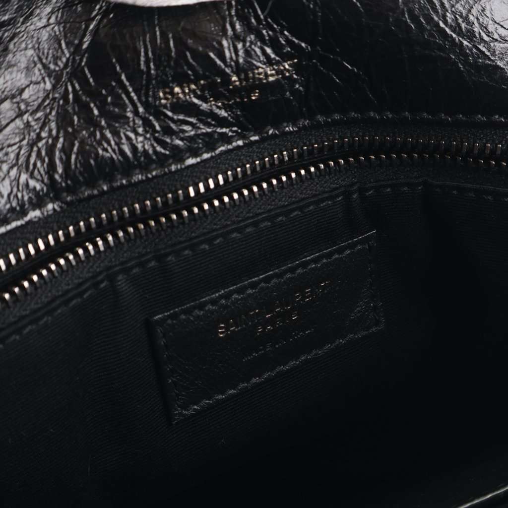 Saint Laurent Medium Crinkled Calfskin Niki Black Leather Very good condition - Model View