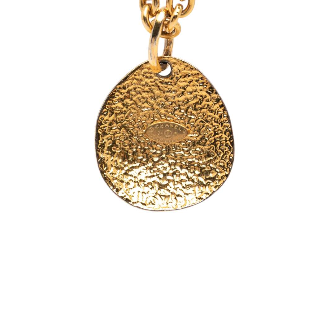 Chanel Gold Plated CC Quilted Oval Pendant Necklace Gold Metal Very good condition - Inside View