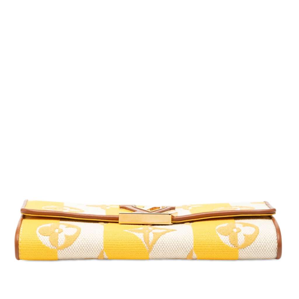 Louis Vuitton Monogram Canvas Portefeuille Capucines Long Wallet Yellow Canvas Very good condition - Inside View
