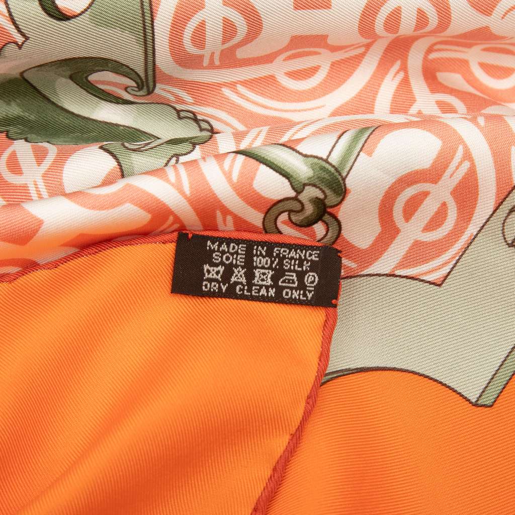Hermès Mors et Gourmettes Silk Shawl Orange Silk Very good condition - Back View