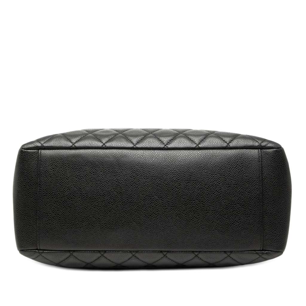 Chanel Caviar Grand Shopping Tote Black Leather Very good condition - Inside View