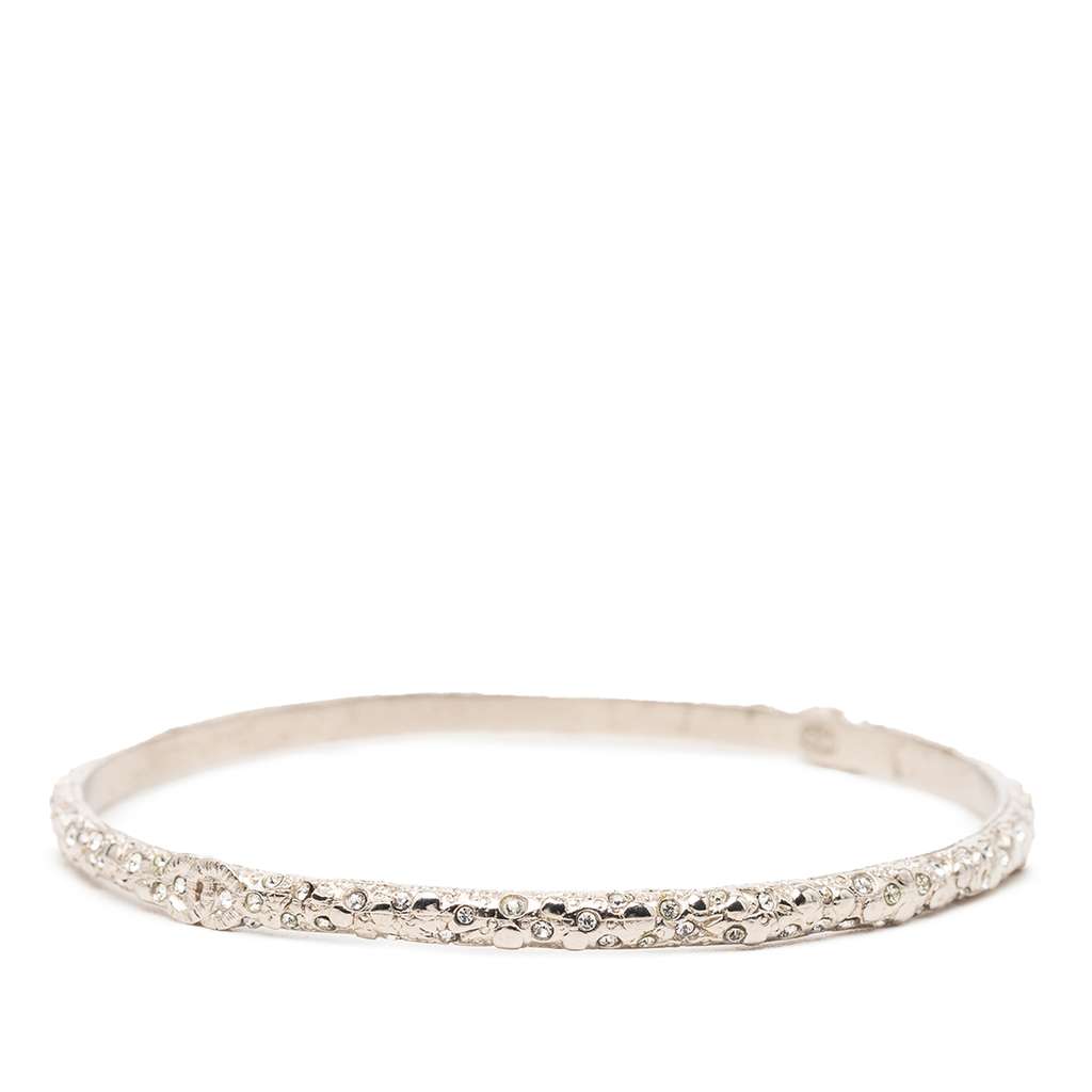 Chanel CC Silver Plated Strass Bangle Silver Metal Very good condition - Back View