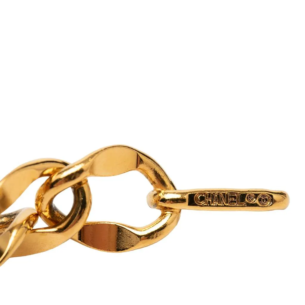 Chanel CC Gold Plated Medallion Chain Belt Gold Metal Very good - Model View