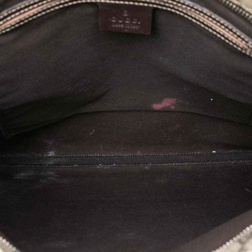 Gucci GG Supreme Crossbody Beige Very good condition - Model View