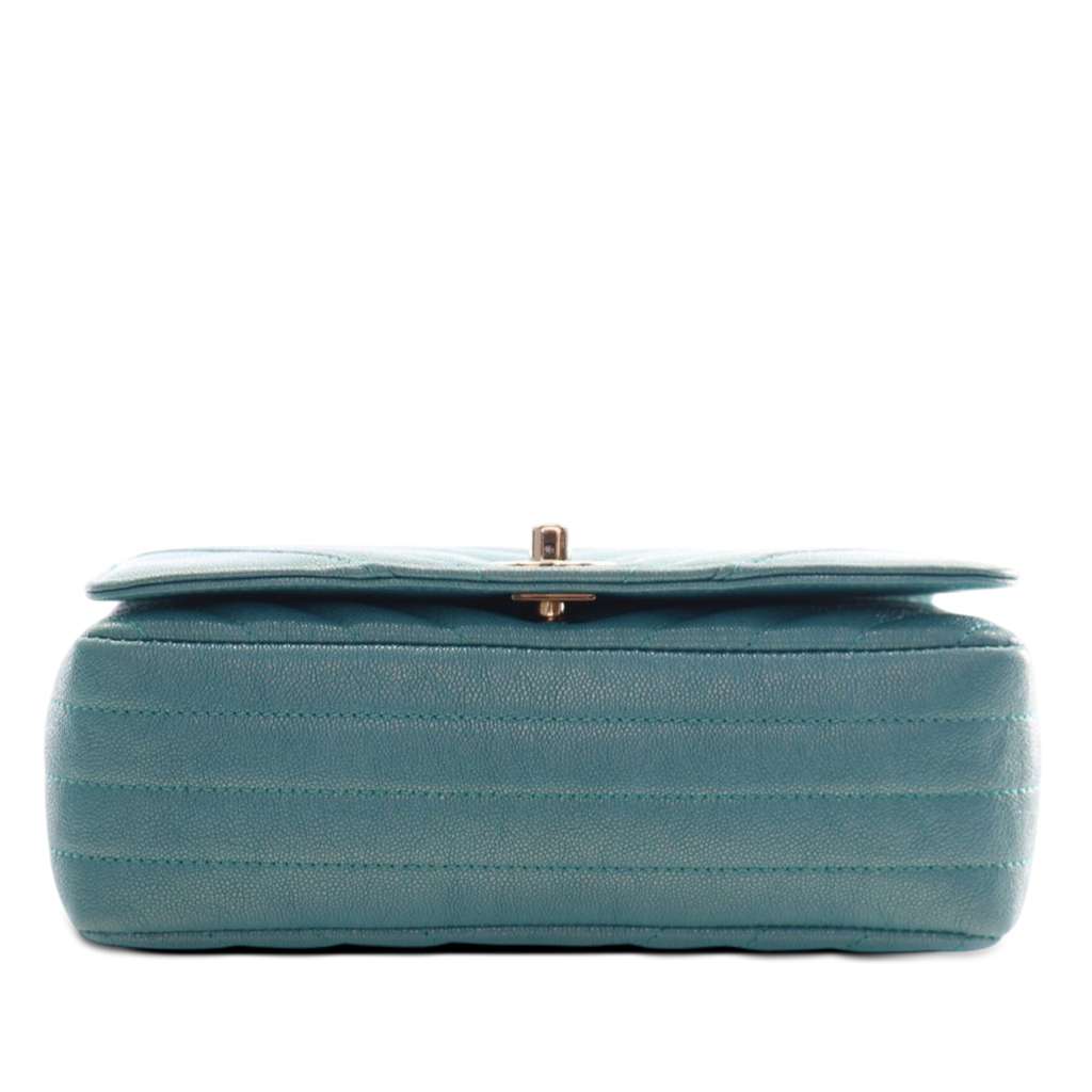 Chanel Mini Chevron Caviar Statement Flap Blue Leather Very good condition - Box View