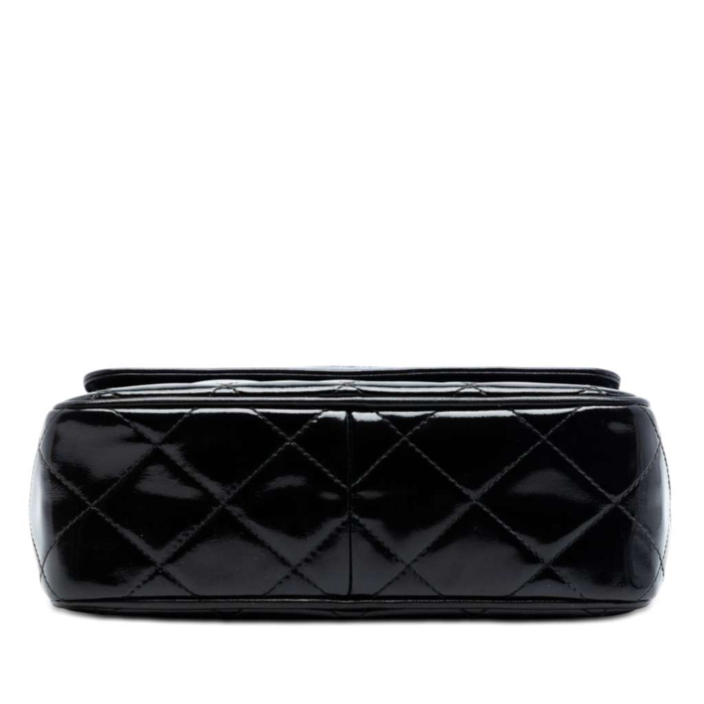 Chanel CC Quilted Patent Camera Bag Black Leather Very good condition - Inside View