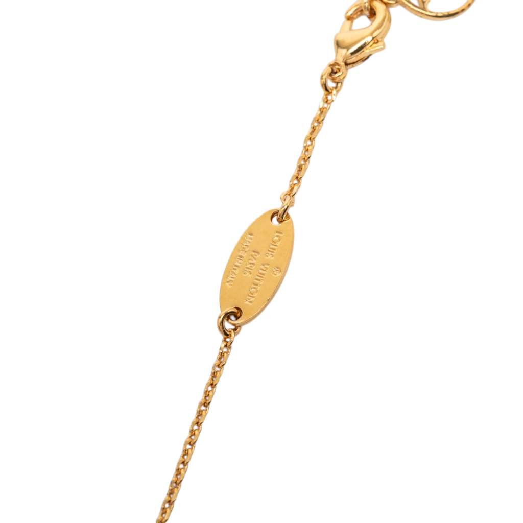 Louis Vuitton Gold Plated LV and Me Letter h Pendant Necklace Gold Metal Very good condition - Box View