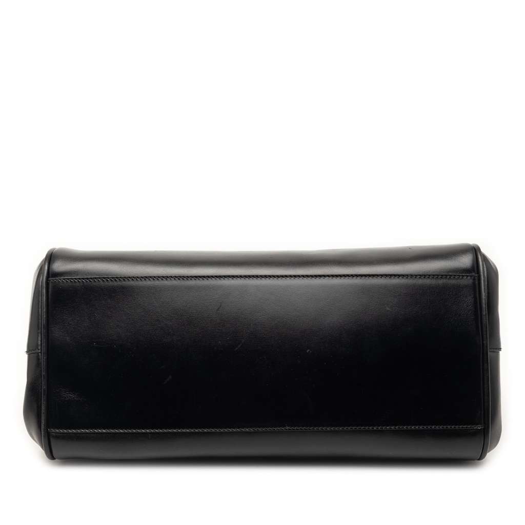 Prada Vitello Cernier Doctors Frame Bag Black Leather Very good condition - Inside View