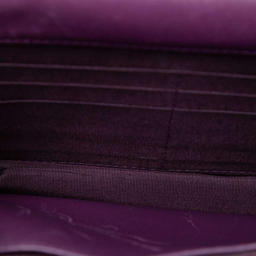 Chanel Quilted Lambskin Boy Wallet on Chain Purple Leather Very good condition - Model View