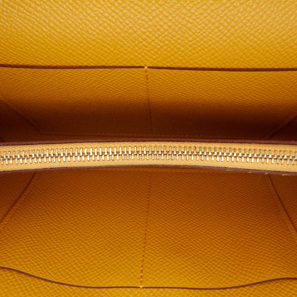 Hermès Epsom Kelly To Go Wallet Yellow Leather Very good condition - Model View