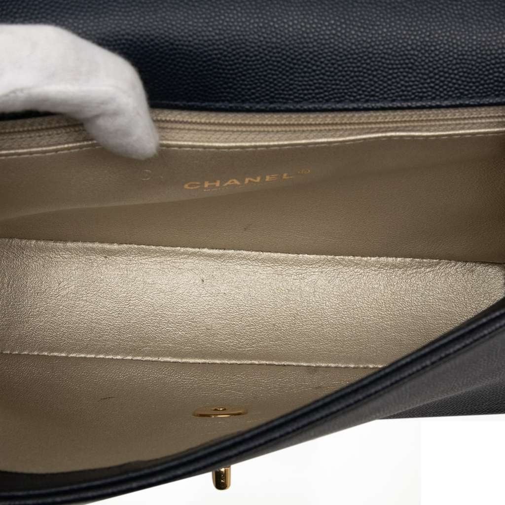 Chanel Medium Caviar Captain Gold Flap Blue Leather Very good condition - Model View